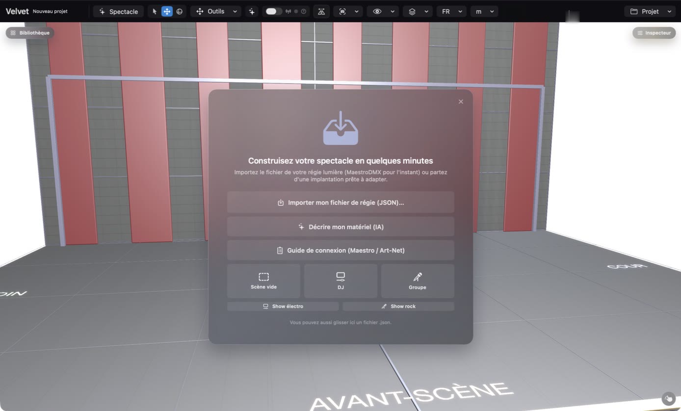 Carte d'accueil de Velvet Visualizer avec les choix Importer mon fichier de régie, Décrire mon matériel, Guide de connexion, Scène vide, DJ, Groupe, Show électro et Show rock